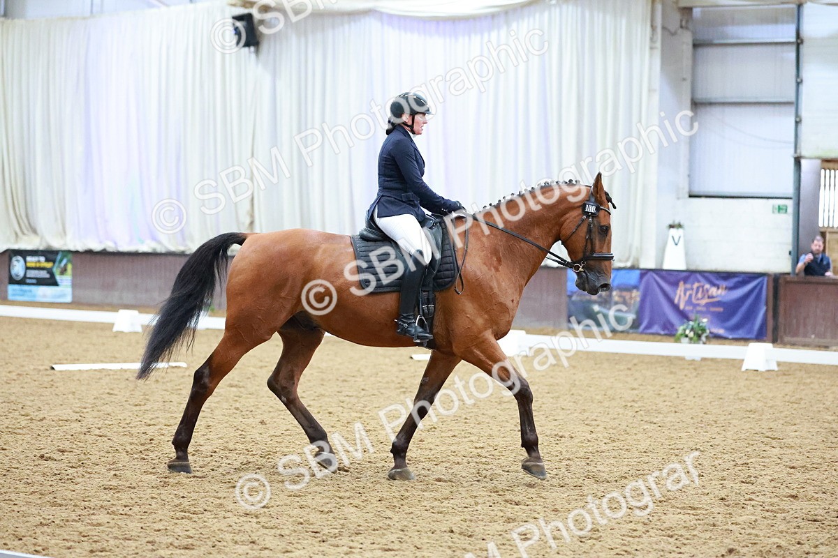 SBM_004139 - Class 12 - E2 Championship - 14.50-15.53