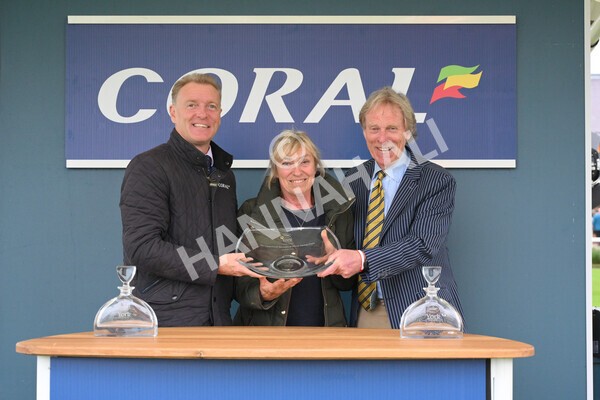 yr09102021r7-50 - Race 7 5.00pm Coral Proud Sponsors Of British Racing Finale Handicap