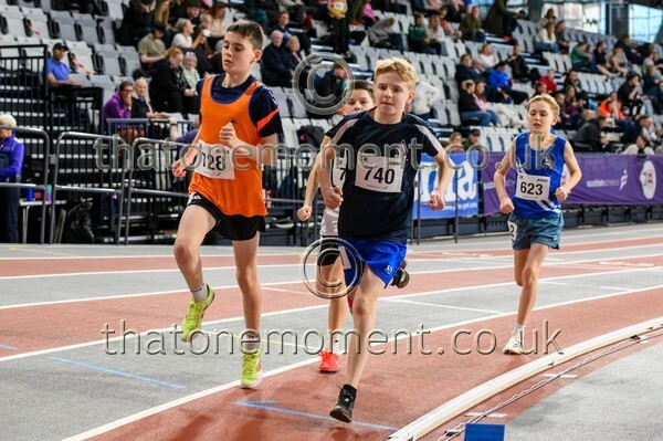 Age26SUN-919723 - Track Male Set One