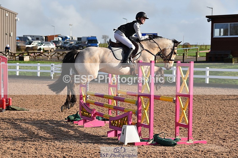 240210A-103856-00700 - Cls 5 Pony Discovery & 90cm Open