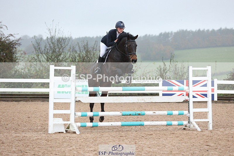 231112A-130021-04317 - Cls 19 Snr 1.05m Open