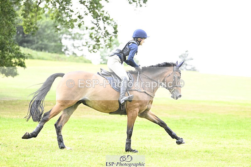 240825X-180800-38326 - 80cm XC 17.30 to End