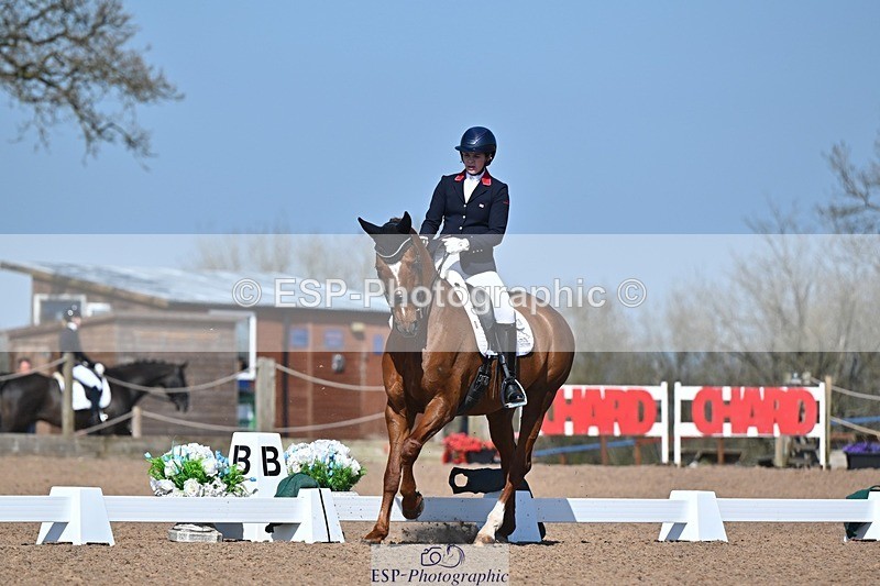 250405-105004-10043 - 120-Isabella.Caldwell-Don.Geniro