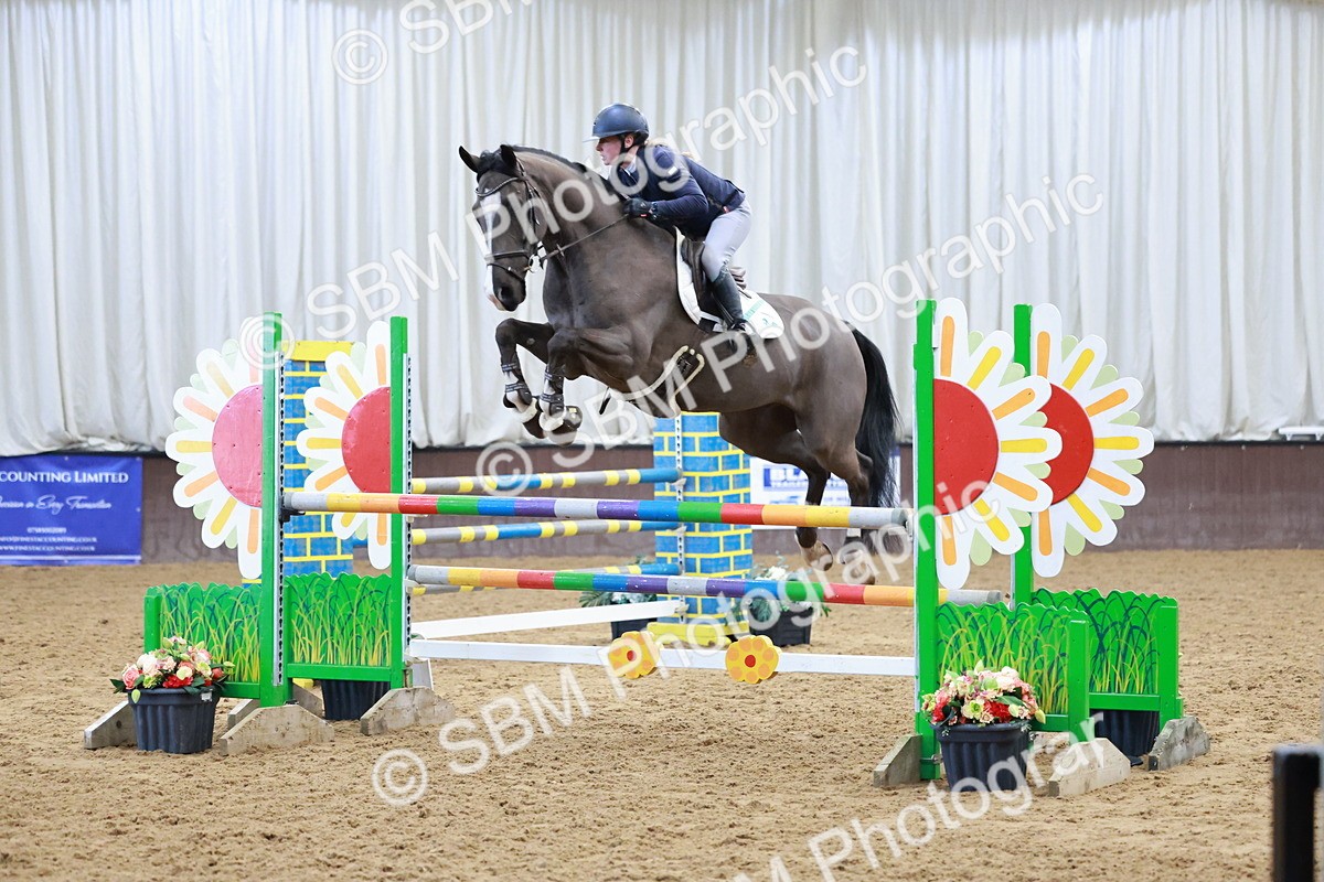 SBM_003543 - Class 11 - Senior Newcomers/ 1.10m Open