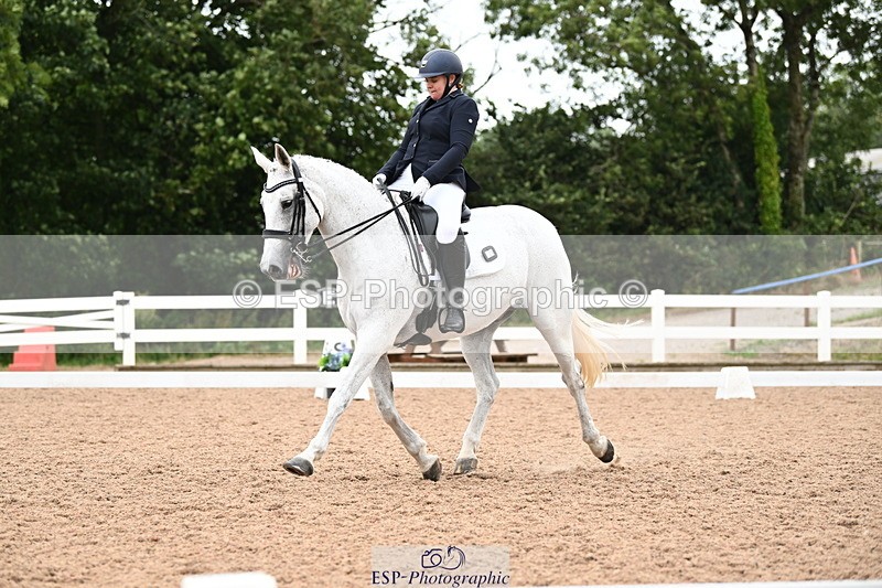 240815A-140004-01907 - 139-Chloe.Makepeace-Beechfield.Diamond