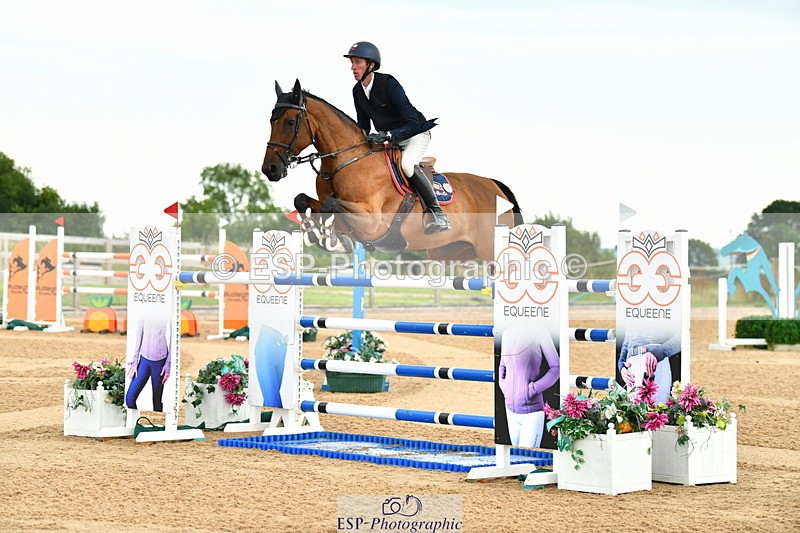 230720A-162408-04240 - Cls 9 2 Star Big 1.40m break to end