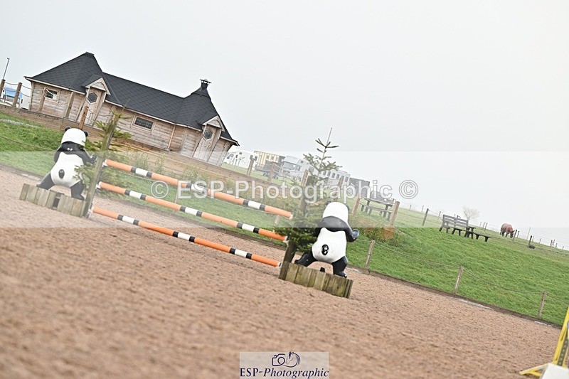 250122-131713-00482 - Cls 5 National 1.15m Members Cup