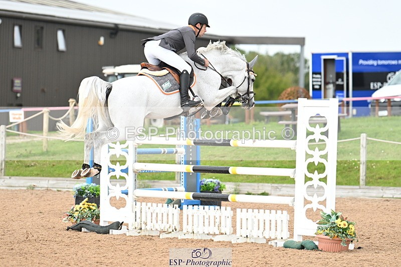 240912A-150023-02303 - Cls 5 National 1.30m Open