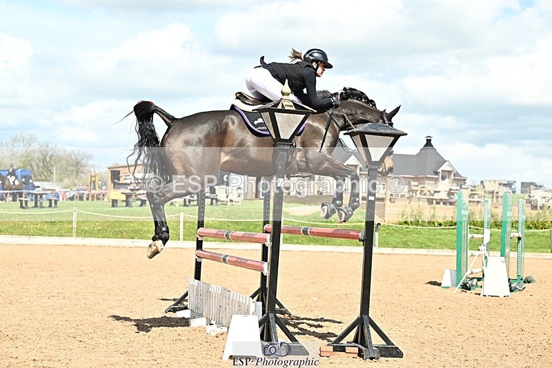 250416-132817-01078 - Cls 4 Newcomers and 1.10m