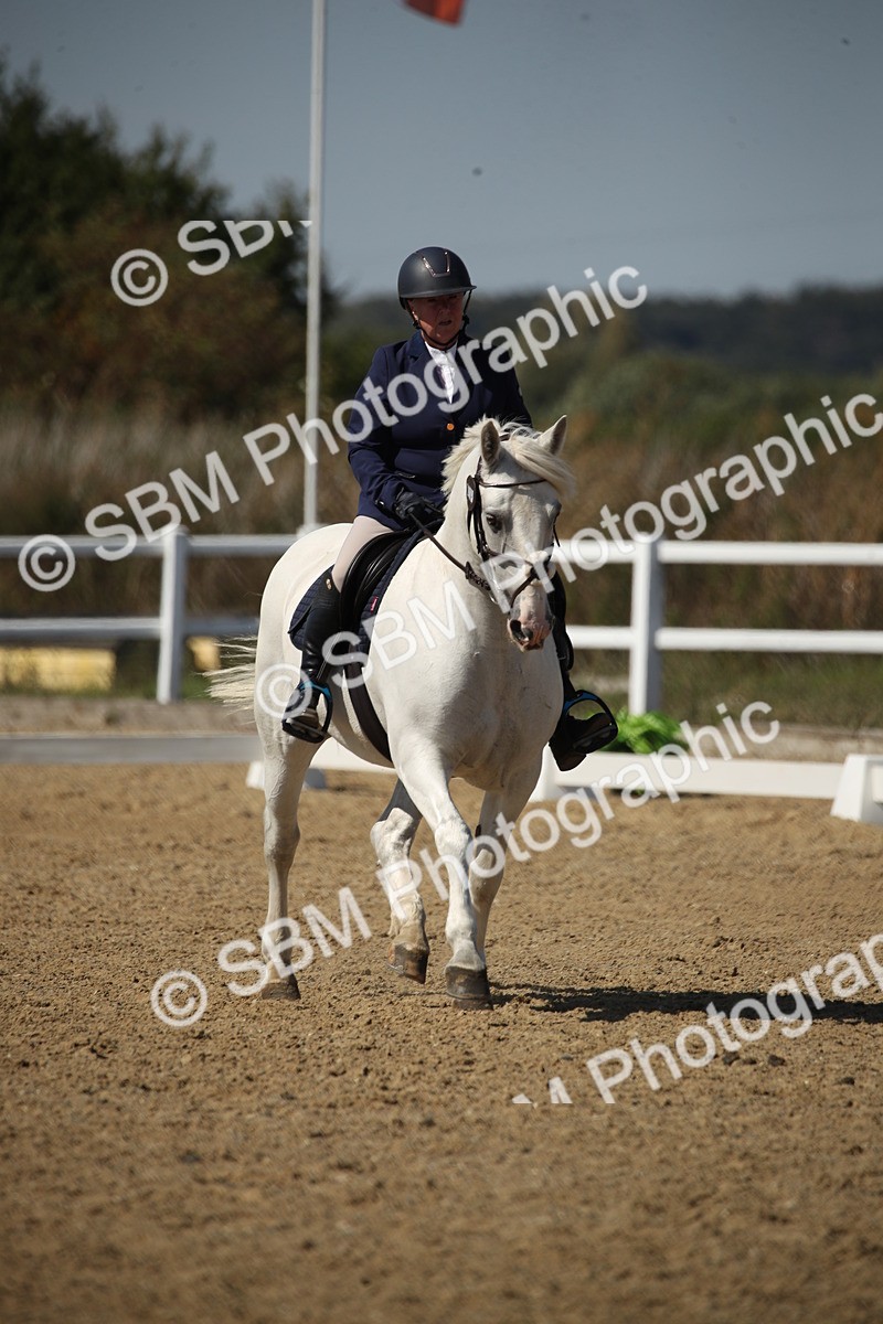 SBM_005793 - Class 11 - Novice 5 - 13.19-14.22