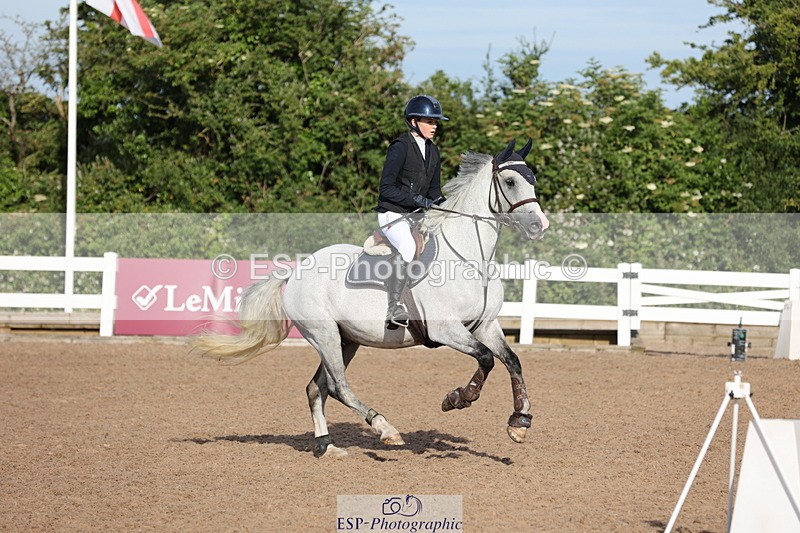 240629A-075438-02303 - Cls 16 British Novice and 80cm Open