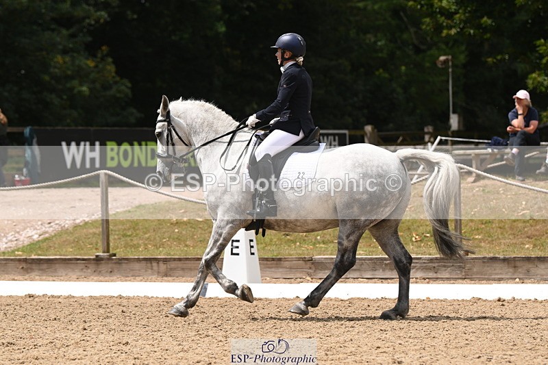 250720A-123224-10346 - 022-Vanessa.Capps-Catch.the.Moment