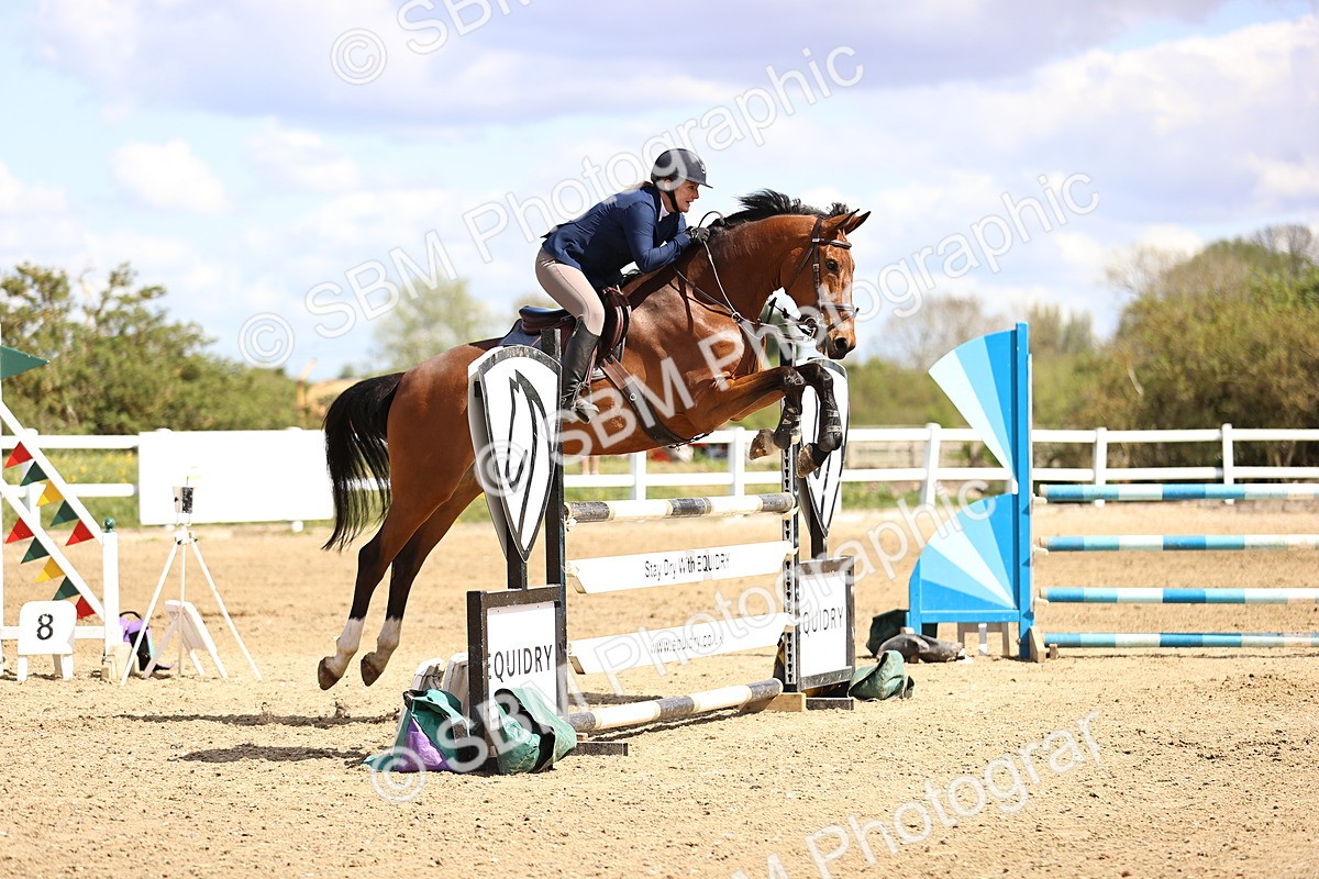 SBM_004085 - Class 17 - Senior Newcomers - 1.10m