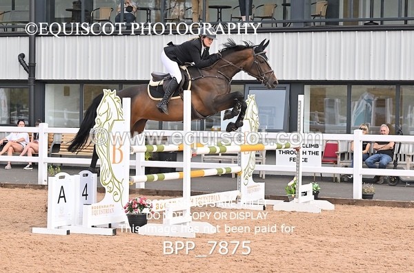 BPP_7875 - CLASS 16 FRI GFS Saddles Senior Newcomers/1.10m Open