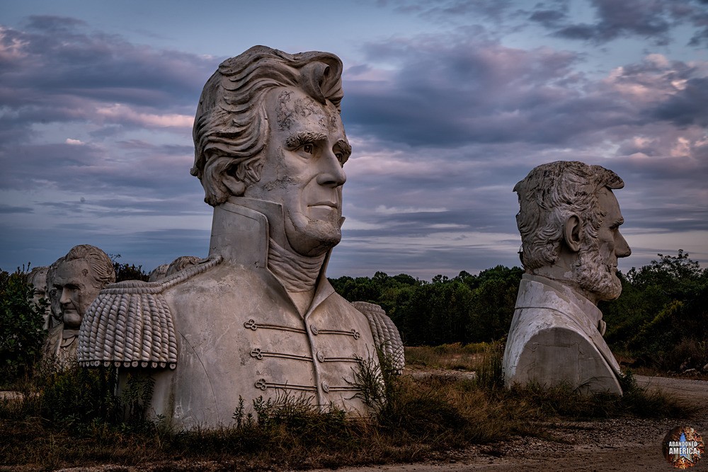 President Heads (Croaker, VA) | Andred Jackson and Abraham Lincoln - The President Heads