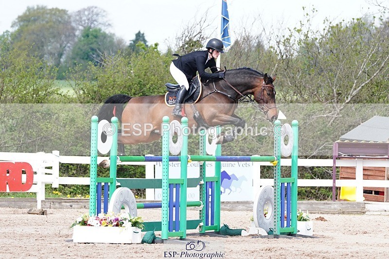 250427-115236-16307 - Cls 4 - 2 Star Small Tour