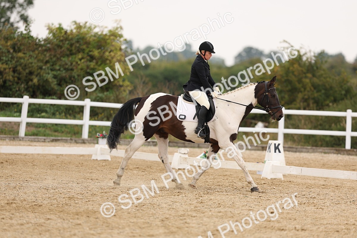 SBM_01795 - Class 9 - Novice 27 Champs