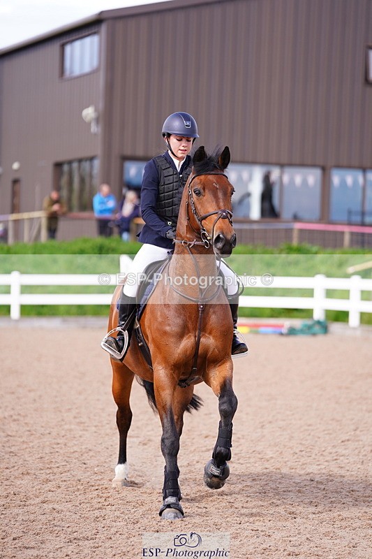 240506A-162610-10118 - Cls 23 Club 90cm