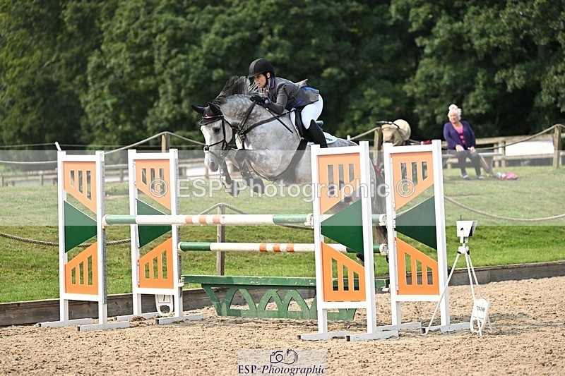 240818-150903-05099 - Cls 12A Snr Foxhunter & 1.20m Open