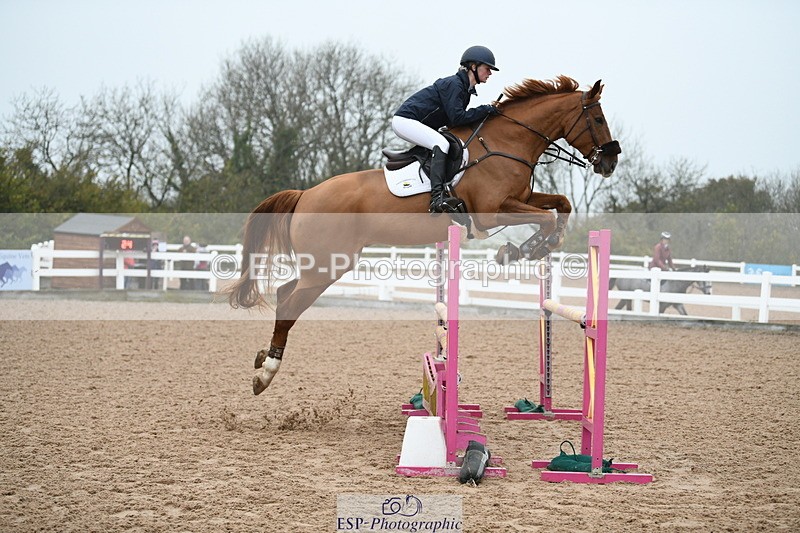 241103A-101942-07428 - SUN Cls 21 Snr Newcomers and 1.10m Open