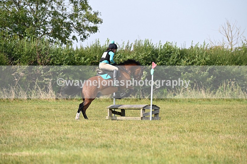 WJ6_2439 - 60cm XC Time 14:21 to 14:47