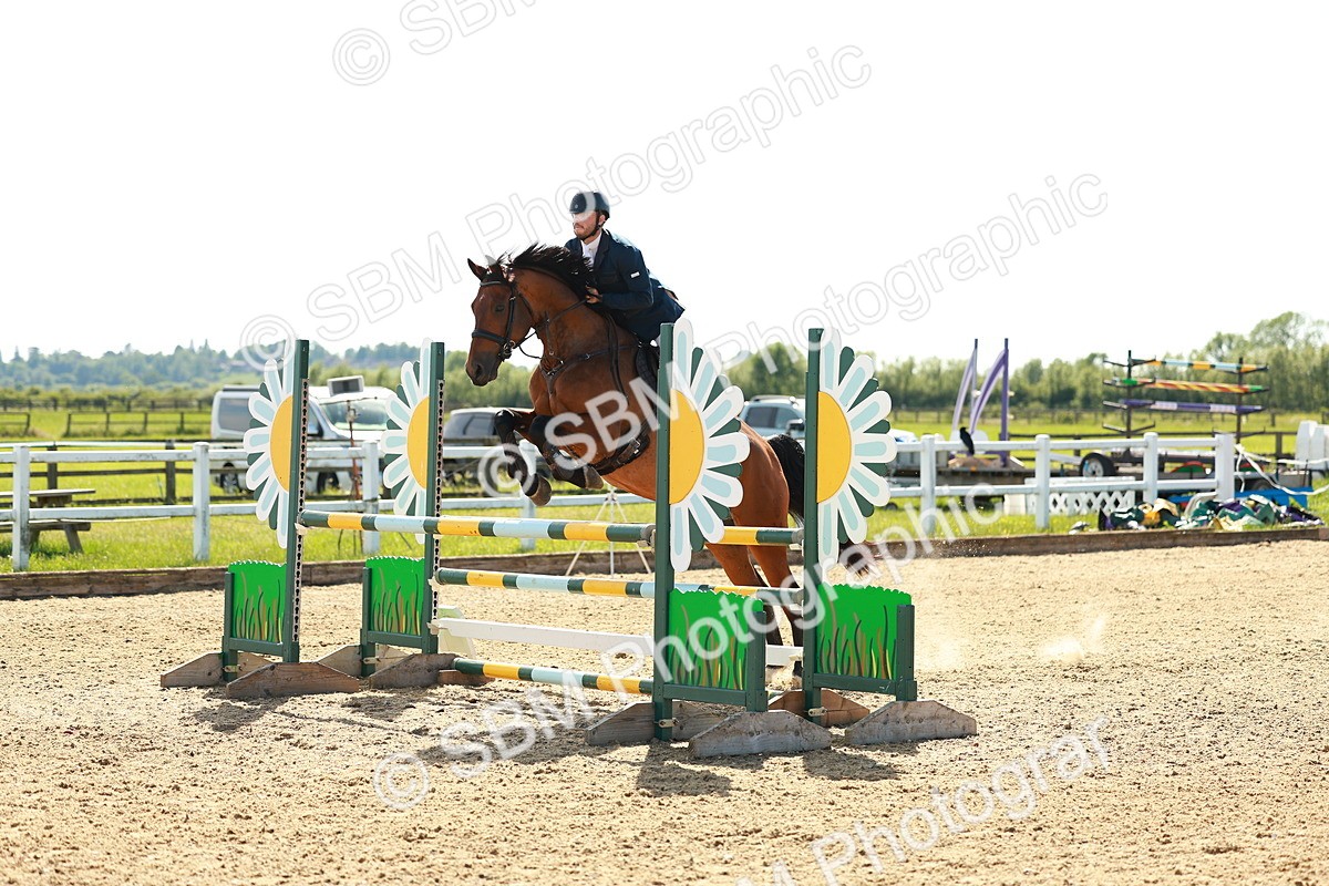 SBM_002907 - Class 4 - Senior Newcomers - 1.10m