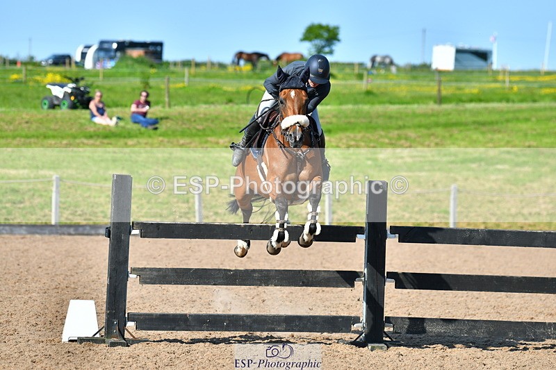 230527A-171017-05514 - Cls 20 Chard 1.10m Speed Derby