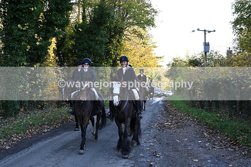 WJ6_9798 - Walk Home