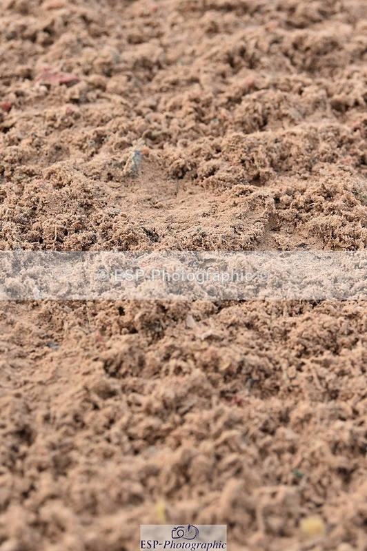 240210A-092826-00296 - Cls 1 Pony Intro 70cm