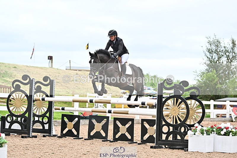 240523A-102635-01505 - Cls 1 Snr 1.05m and 1.10m