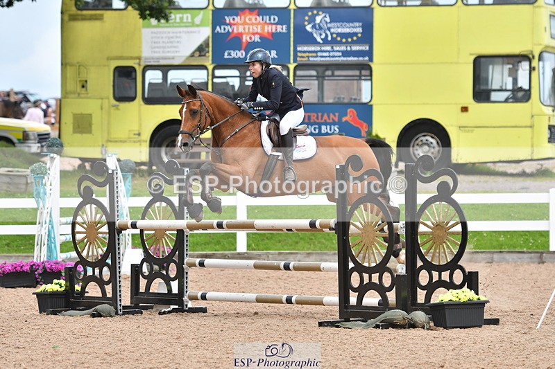 240727A-155047-06389 - Cls 24 1.05m Amateur Qualifier