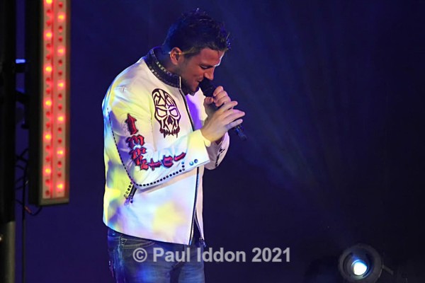 Peter Andre 4 - People