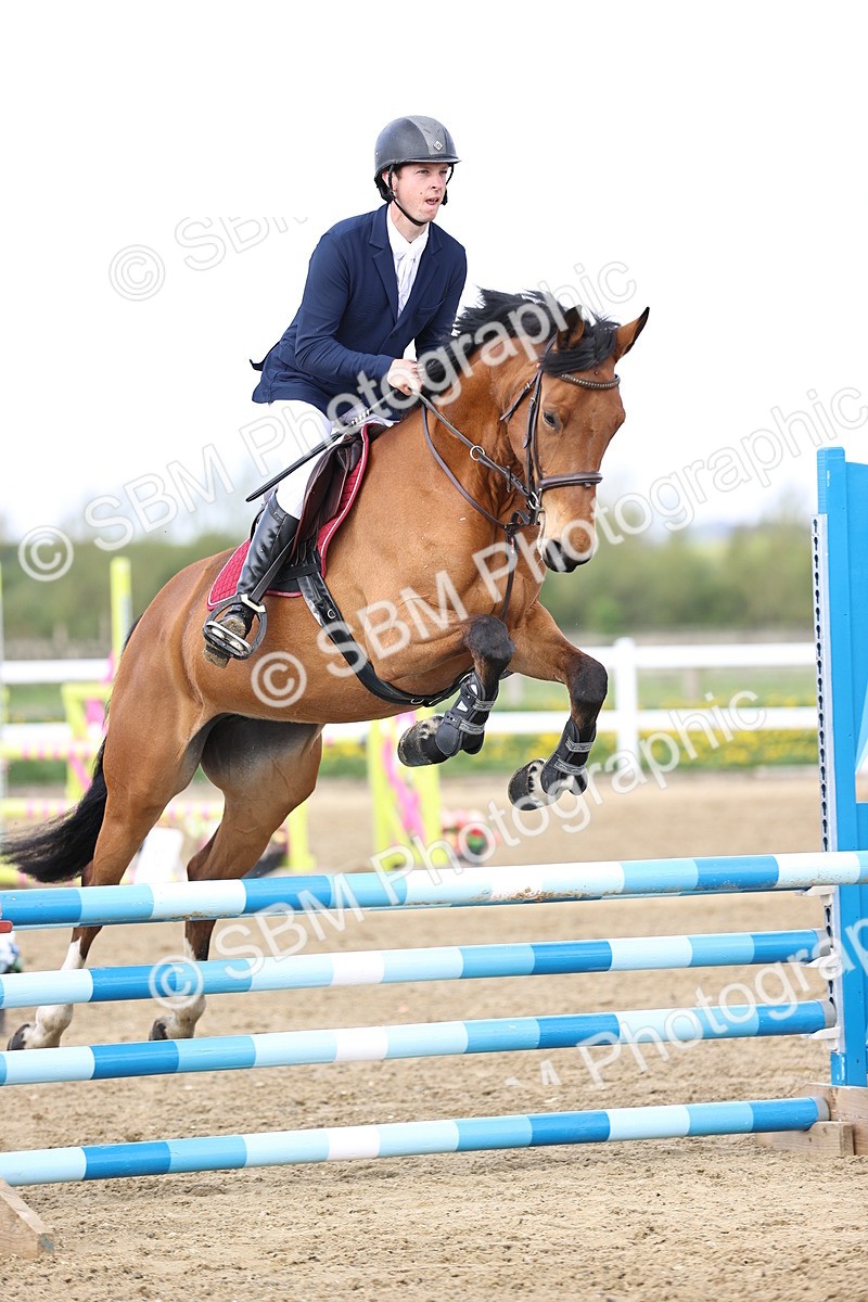 SBM_5202 - Class 9 - Senior British Novice - 90cm