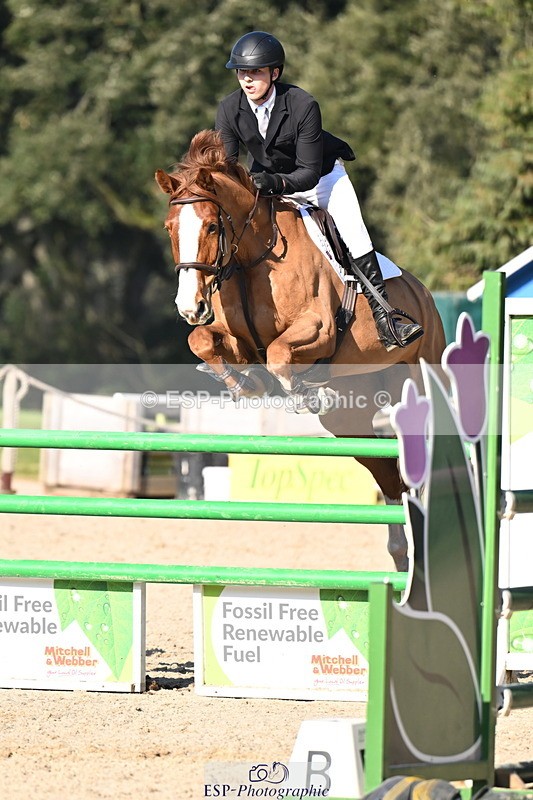 260321A-151403-01075 - 6 Foxhunter 1m 20 Open