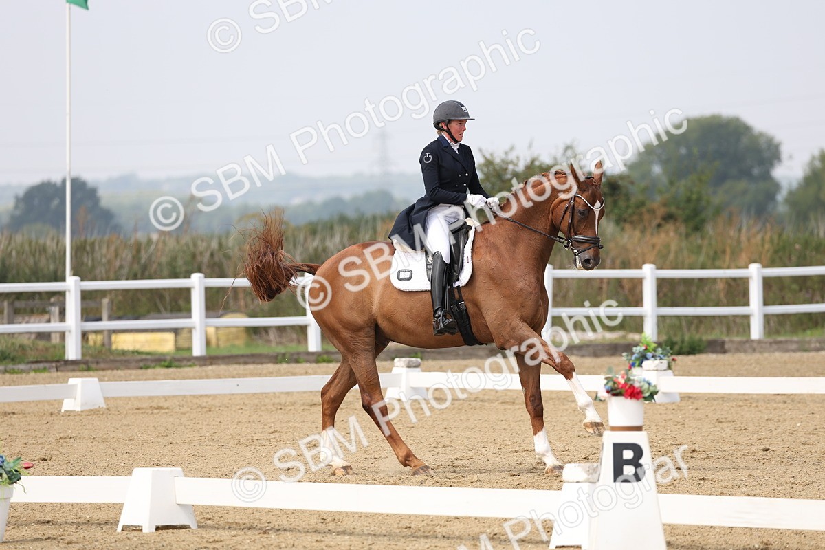 SBM_007212 - Class 9 - FEI INT I - 13.37-14.33