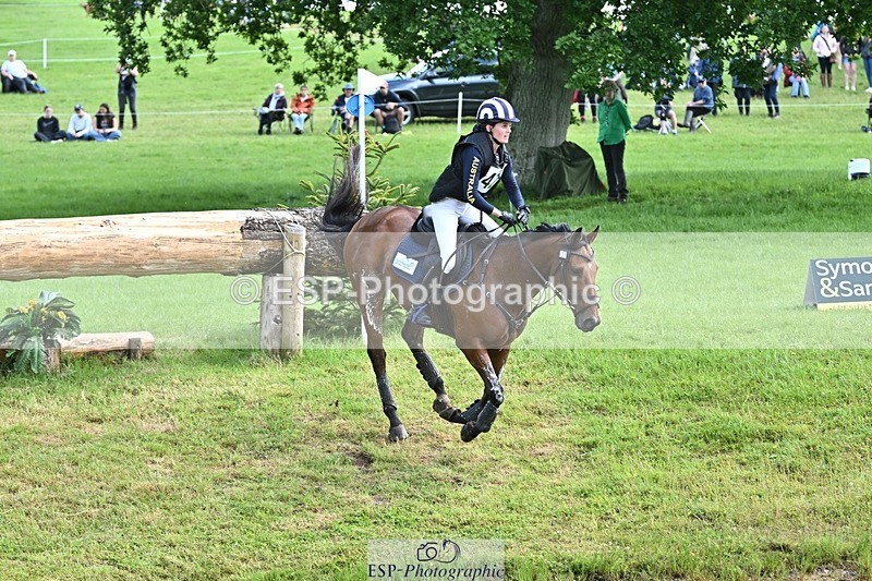 240526-113739-20602 - 425-HUMBLE_GLORY-Sophia_Hill