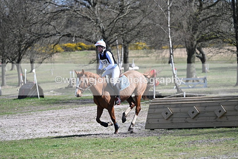 WJ7_1371 - XC Time 13:35 to 13:40