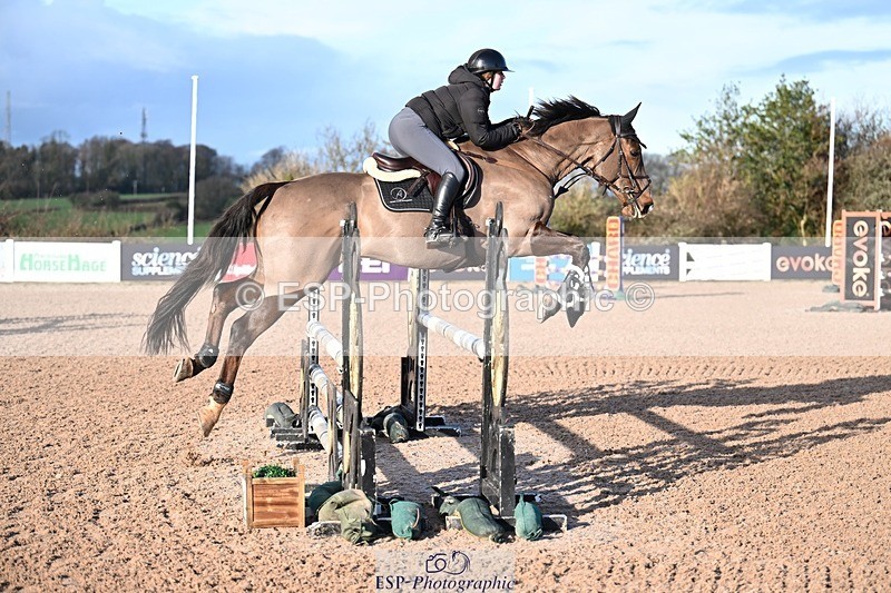 260128-101727-00054 - Clear Round & Brit Nov 90cm