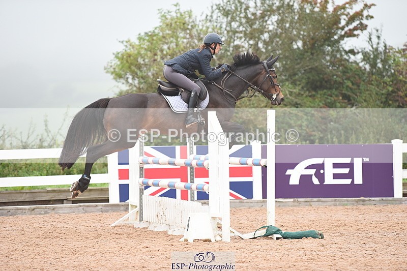 230902A-111116-00533 - Cls 8 1.05m Amateur Quali