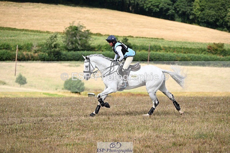 250803A-155005-16394 - O-685-Kitty.King-COOLEY.HOT.SOCKS