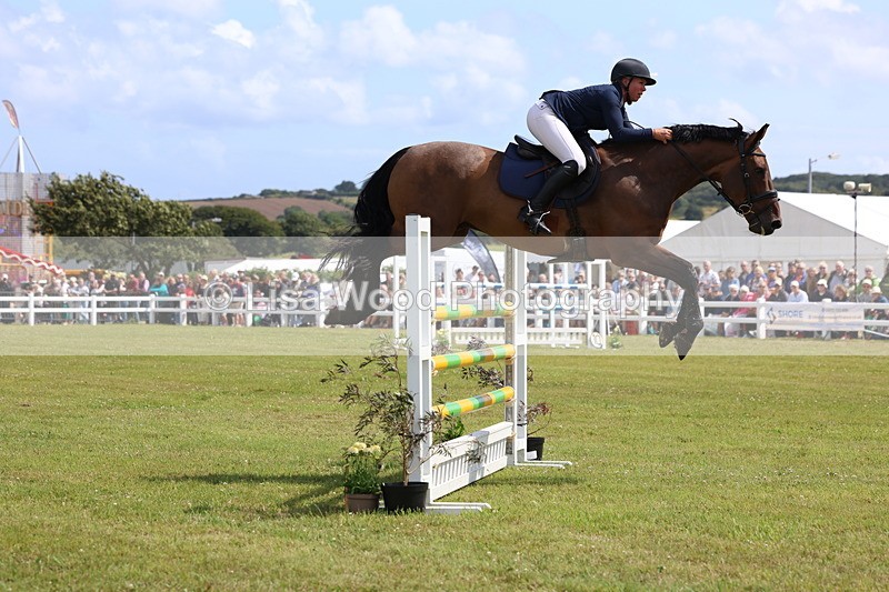 3E7A3050 - Class A: Showjumping Senior Open 1.25