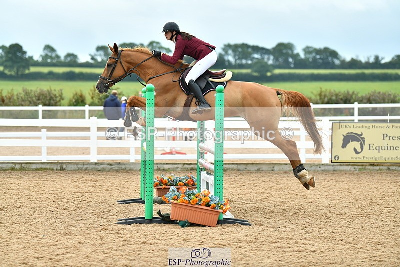 230730A-144050-10429 - Cls 35 1.05m Amateur Quali