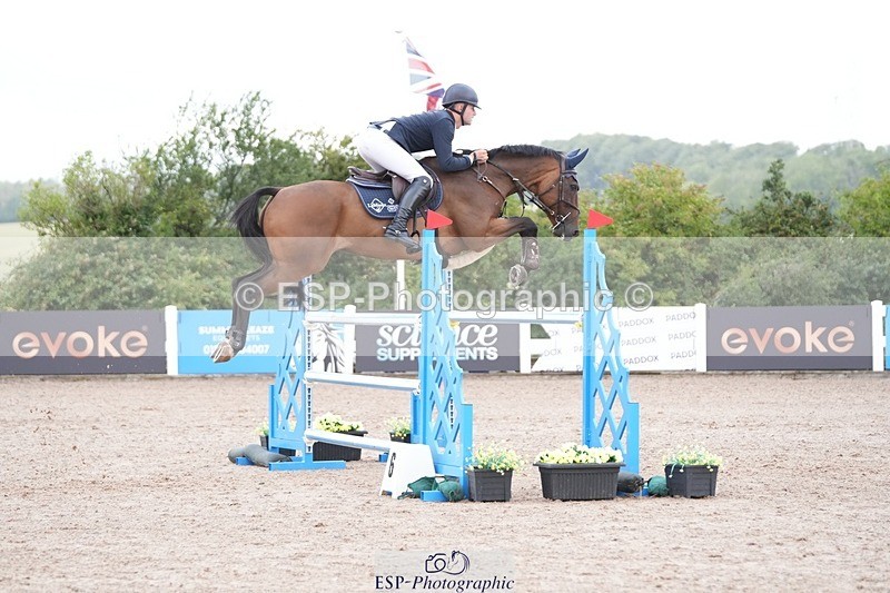 250720-091506-18100 - Cls16, 1 Star Silver Tour Accumulator