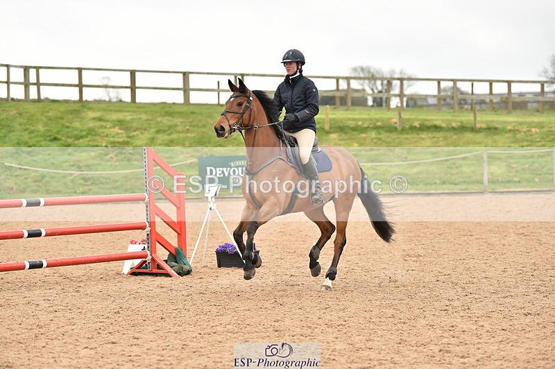 240331A-114652-00805 - 1.05m First Round