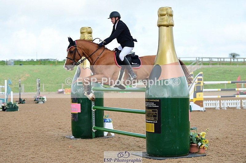 230505A-160930-05225 - Cls 23 National 1.40m Open