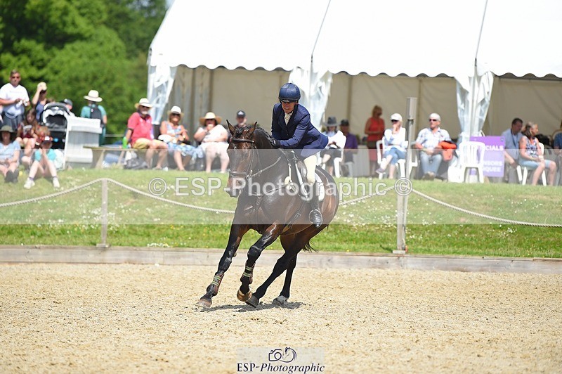 230528-120532-15524 - 326-GULLITH-Emily_Lochore-SUNTrotUp+SJ