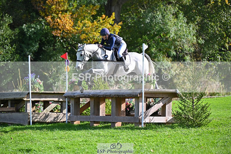 241025-123259-08251 - 143-Courtney.Romcke-KILBALLYBOY.SURPRISE