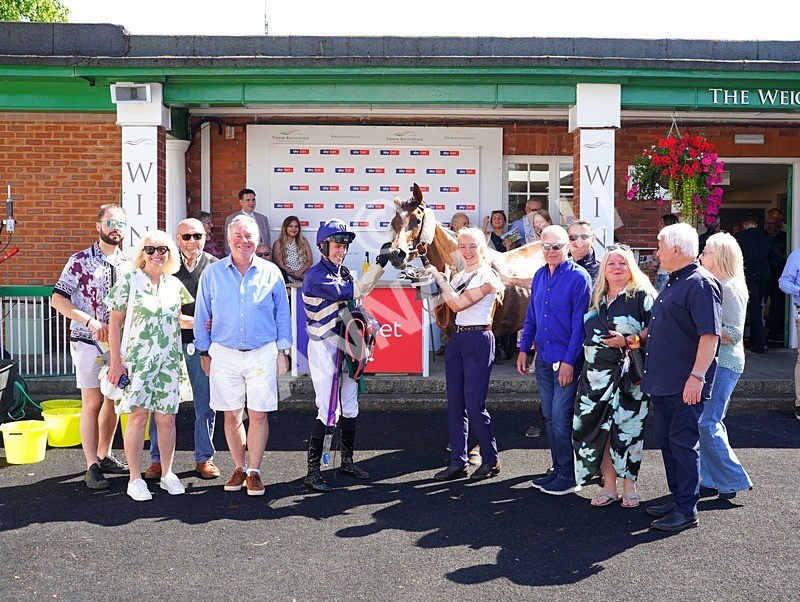 240726-Race 3-Lady Dublin-01306 - Race 3 15.05pm Ruby Lodge Care Home In Thirsk Nursery Handicap