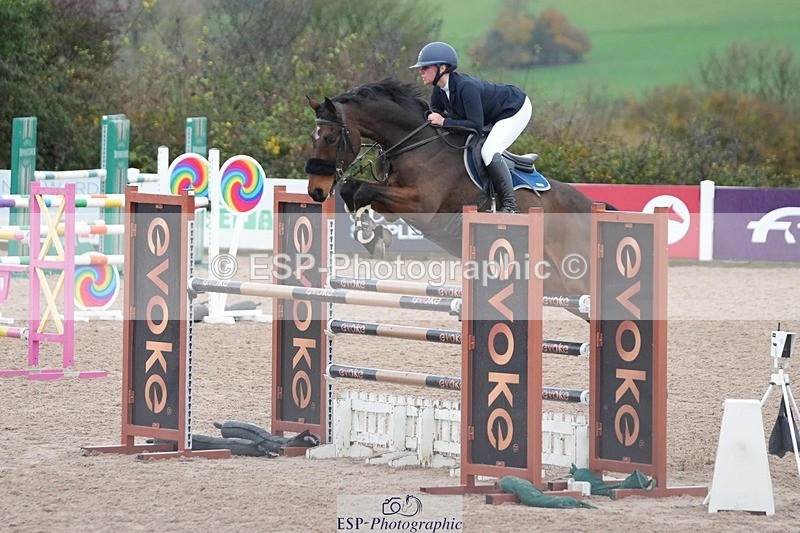 251107-142824-01375 - Cls 7 Blue Chip Grade B&C Qualifier