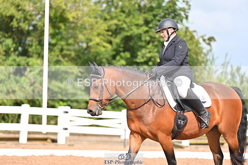 240817A-102635-07802 - 145-Carolyn.Gale-Newtown.Ringo